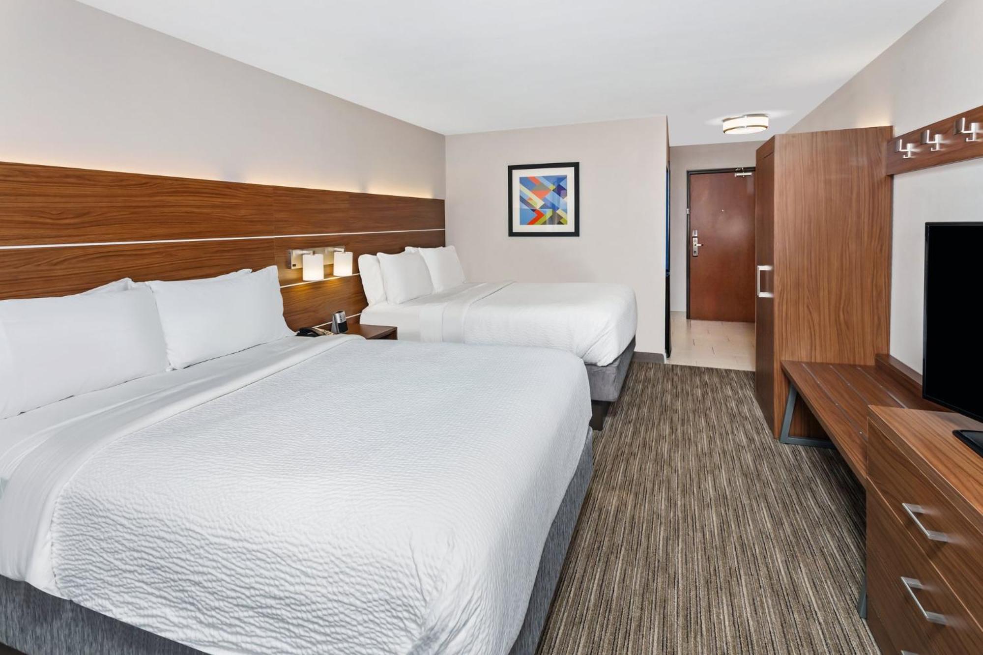 Holiday Inn Express Hotel & Suites Chicago South Lansing By Ihg Exterior photo